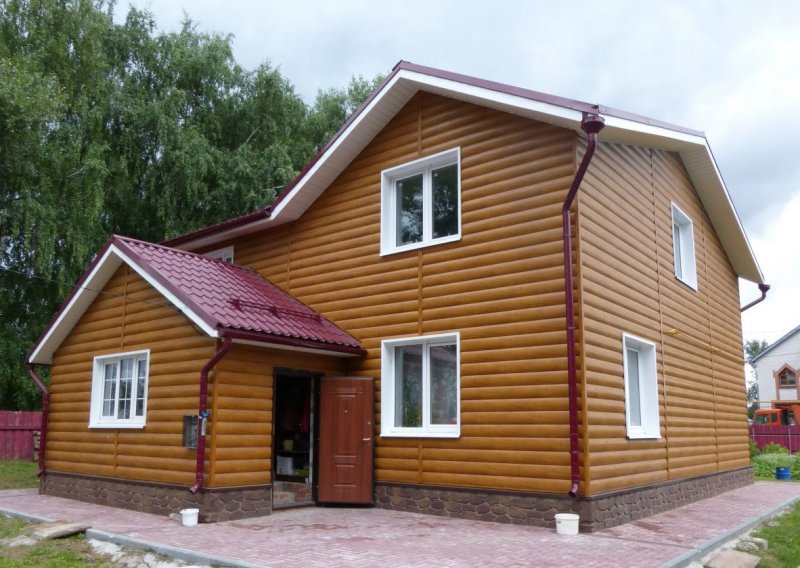 Металлический сайдинг дома
