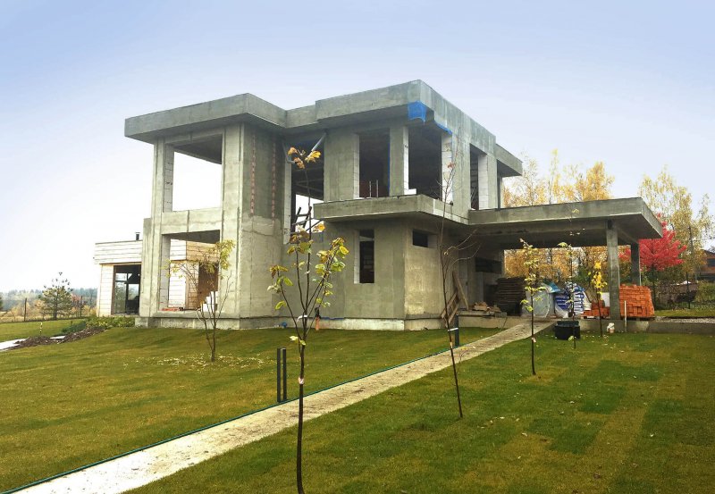 Дом с плоской крышей , МОНАЛИТ