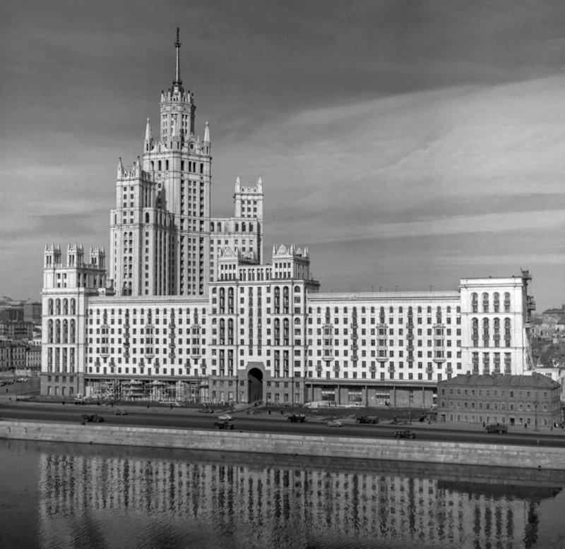 Сталинский Ампир МГУ