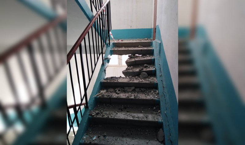 Подъездные лестницы