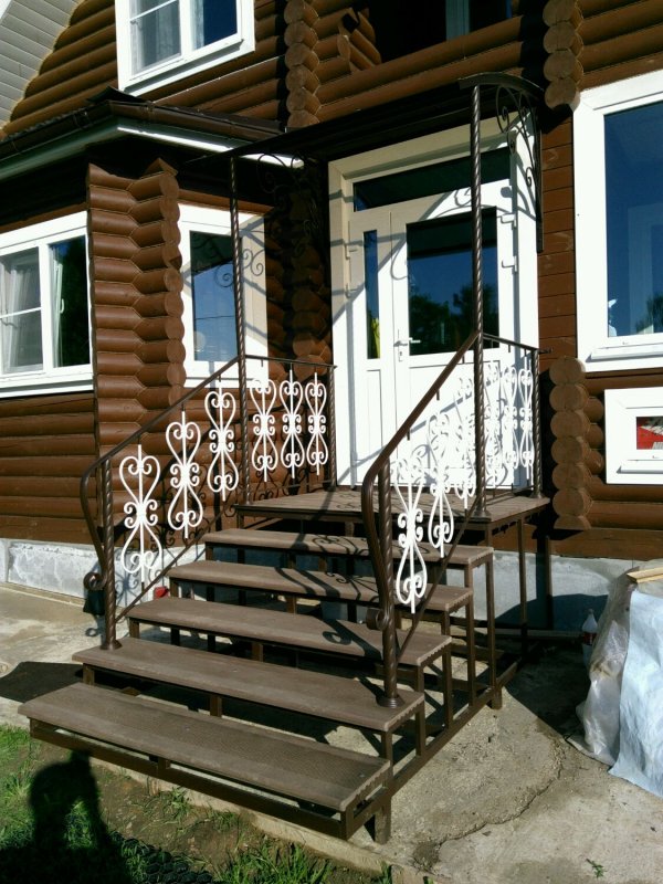 Кованые крылечки