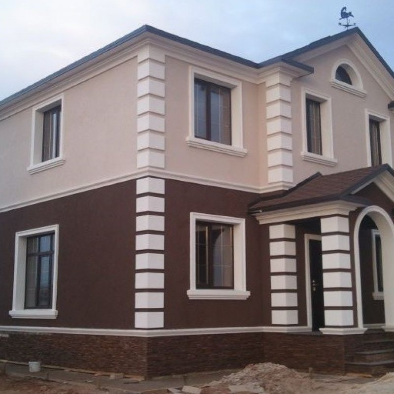 Фасады домов из штукатурки