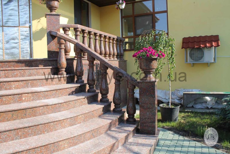 Перила из гранита