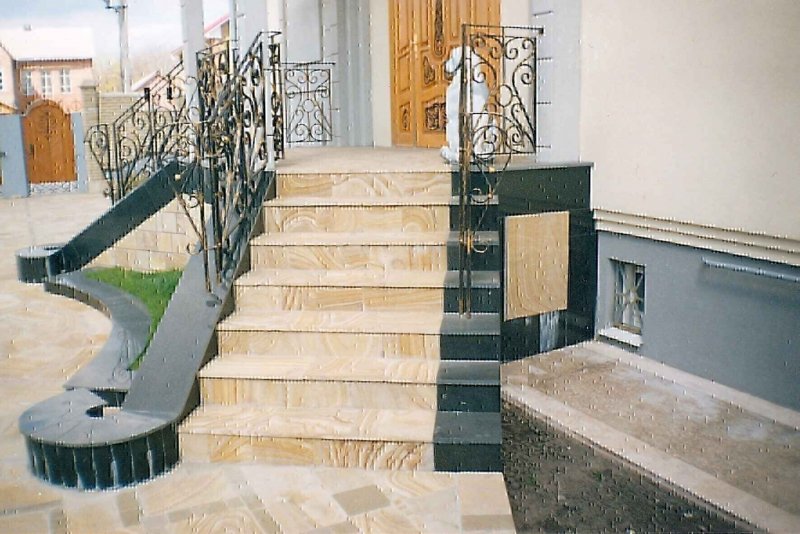 Наружные мраморные лестницы