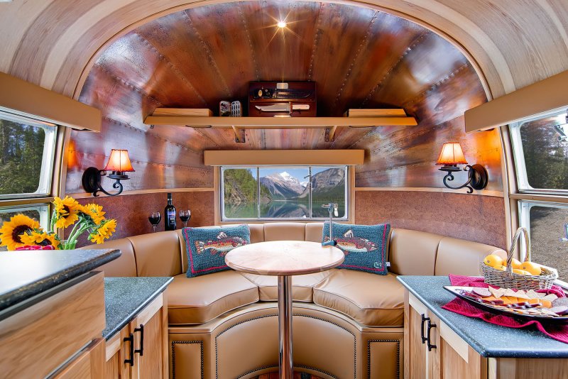 Caravan прицеп Interior