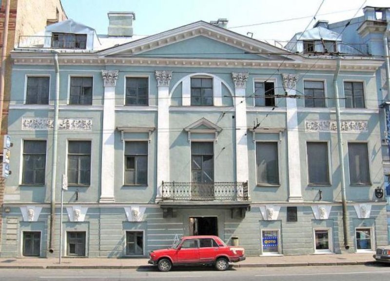 Дом архитектора Брюллова на кадетской линии