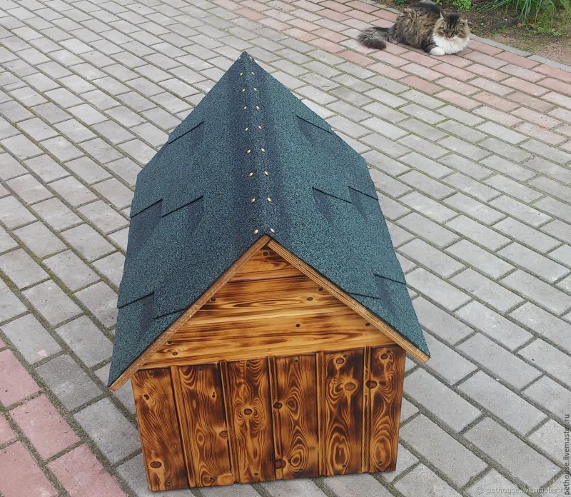 Уличный зимний домик для кошки