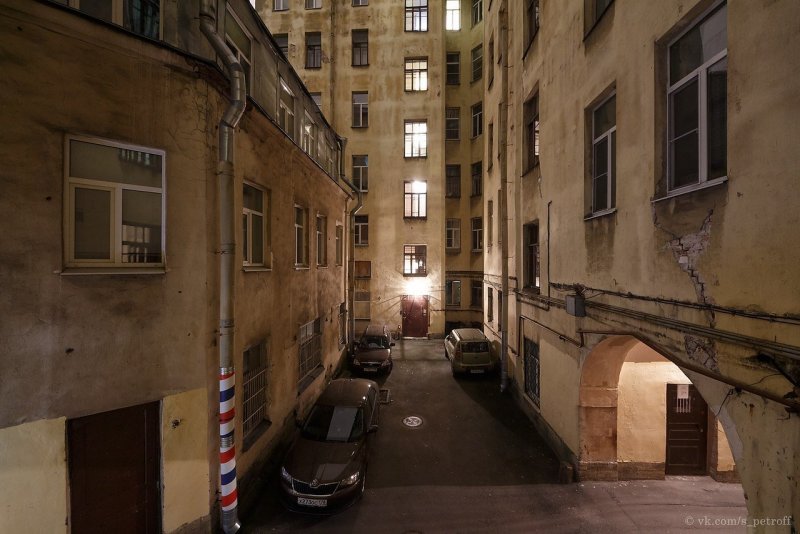 Питерский дворик Санкт-Петербург Васильевский остров