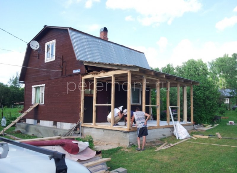 Пристрой террасы к каркасному дому