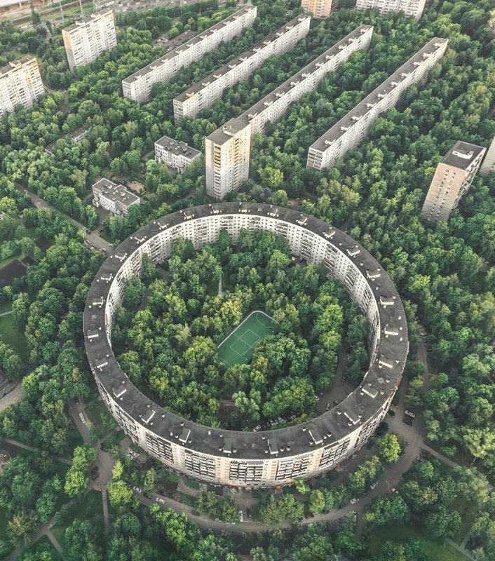 Улица Довженко Москва круглый дом