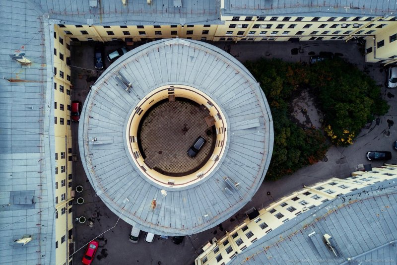 Дом кольцо Фонтанка 92