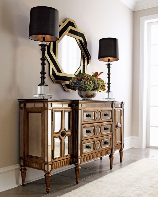 Тумбочка Louvre Home Silva