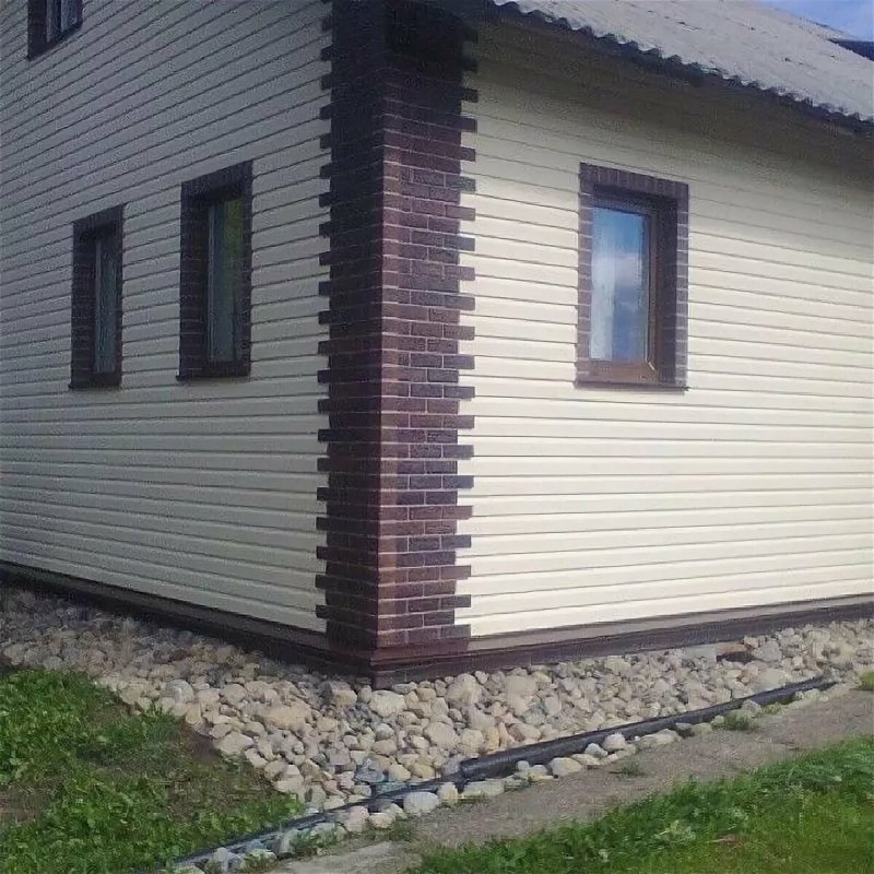 Дом Обделанный сайдингом