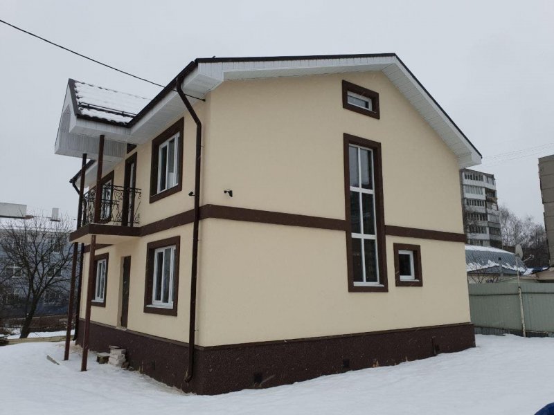 Фасады домов штукатурка