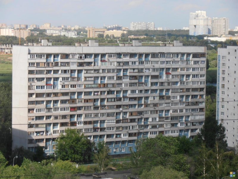 Улица Исаковского 25к1