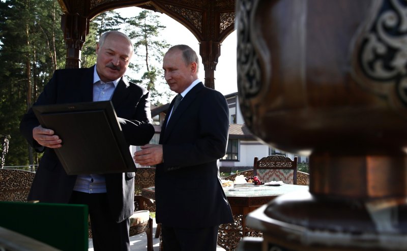 Путин в резиденции Лукашенко