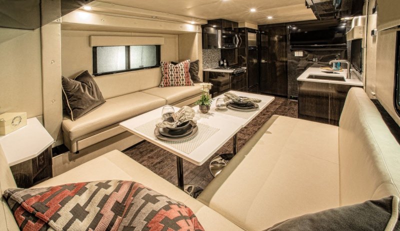 Автодом Palazzo 3722