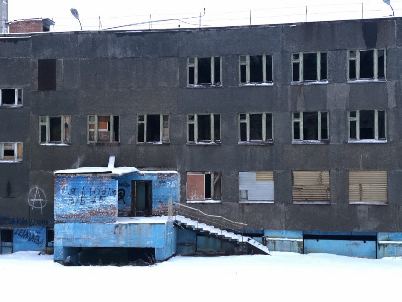 Норильск - покосившаяся улица