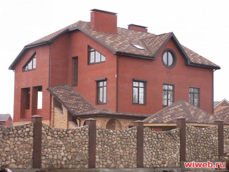 Фасады домов из мягкой кровли