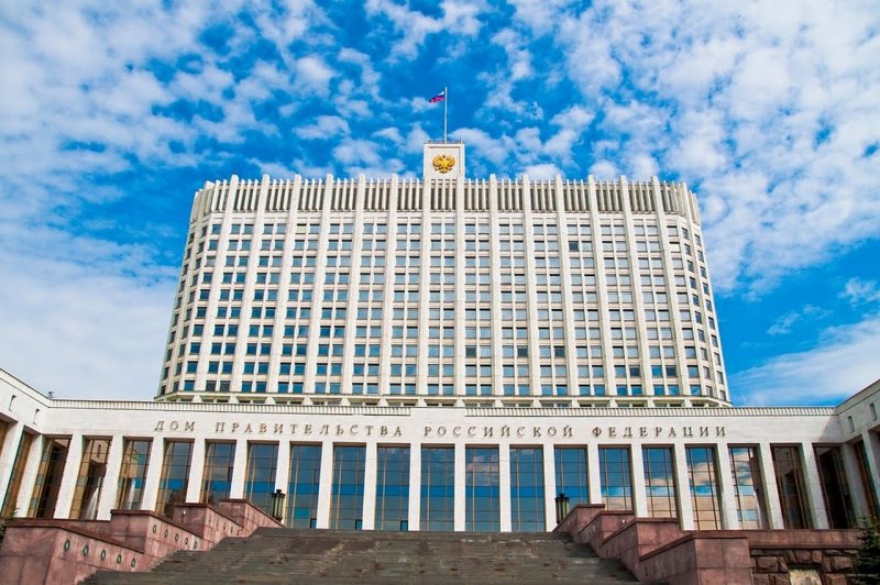 Белый дом (здание правительства РФ В Москве). Архитектор д.н. Чечулин