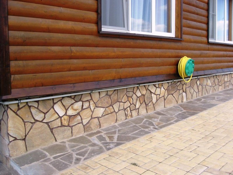 Отделка цоколя снаружи