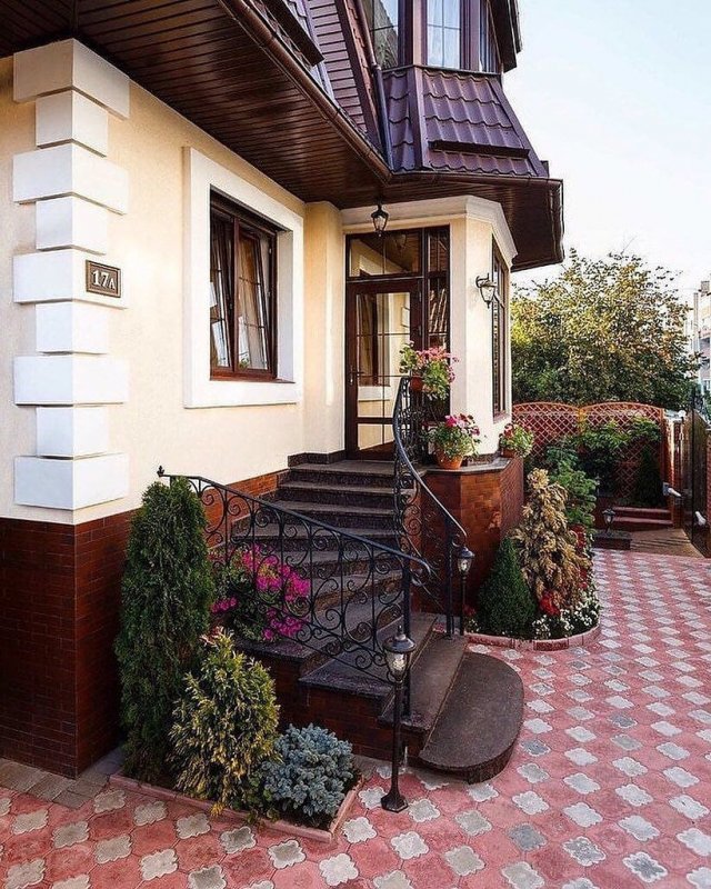 Крыльцо для частного дома