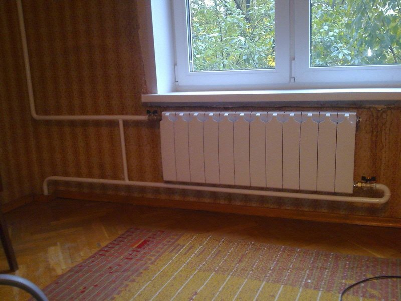 Подключение биметаллических радиаторов в деревенском доме
