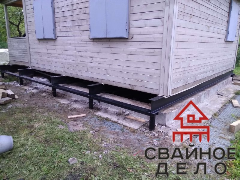 Цоколь под свайный фундамент