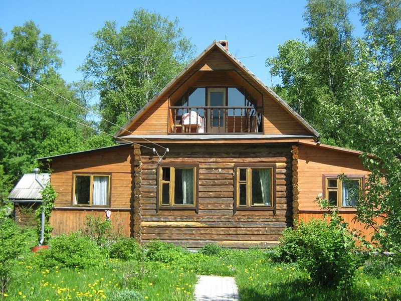 На даче