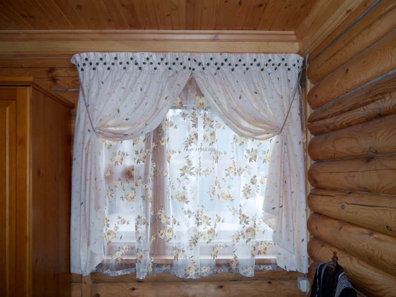 Тюль на дачу в деревянный дом