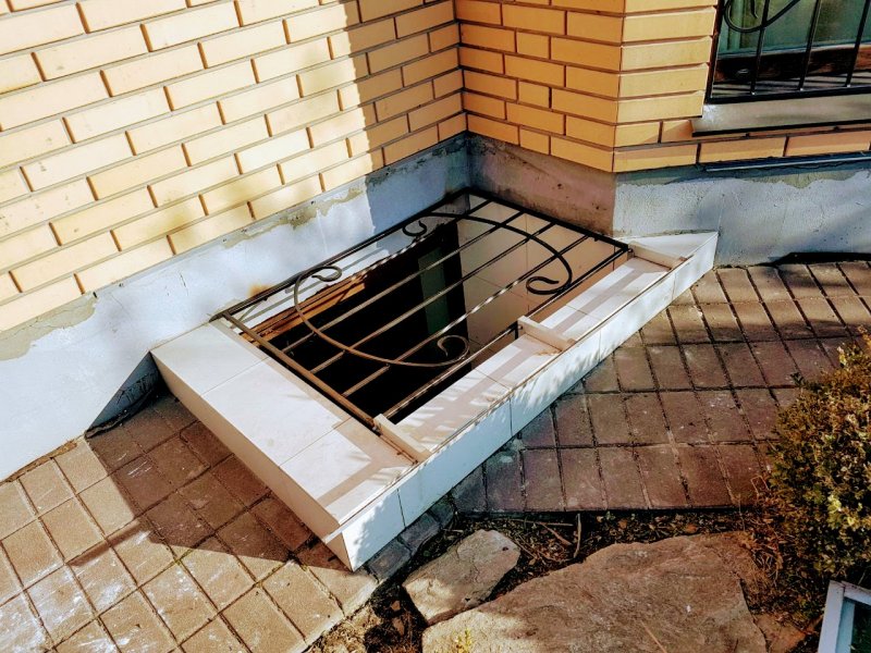 Решетка на приямок
