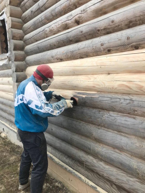 Пескоструйная шлифовка сруба