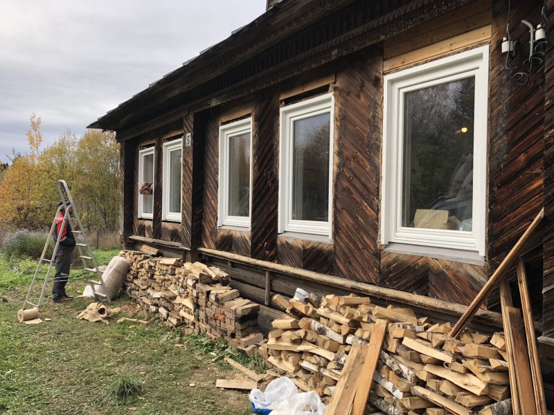 Реконструкция старого бревенчатого дома