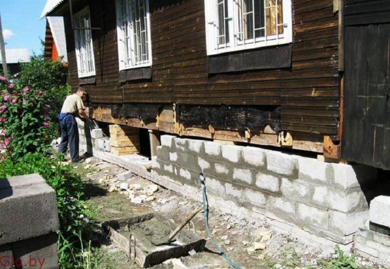 Фундамент под старый деревянный дом