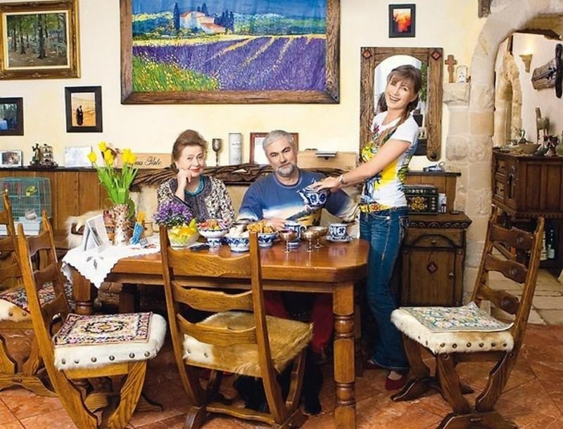 Особняк Вики Цыгановой