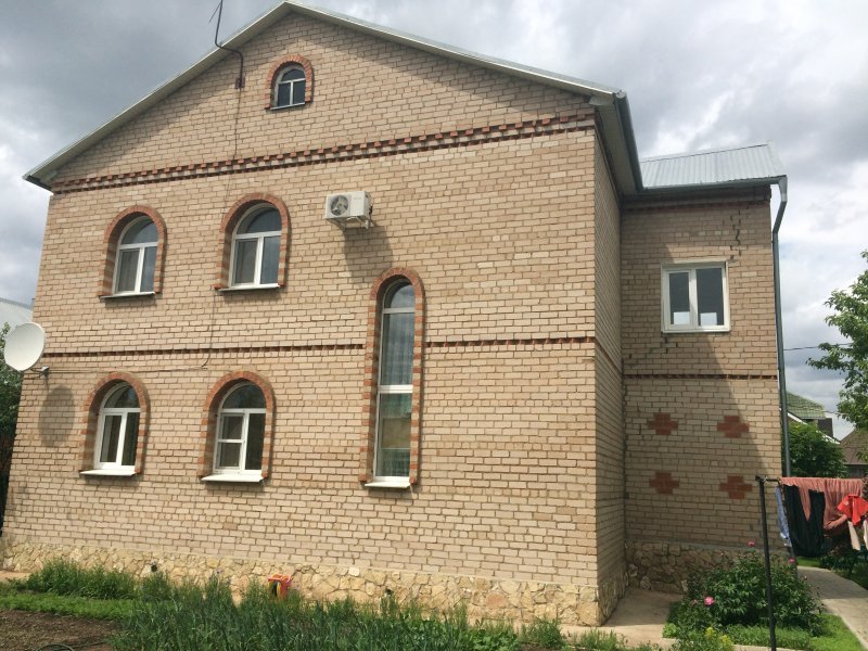 Фасад дома из силикатного кирпича