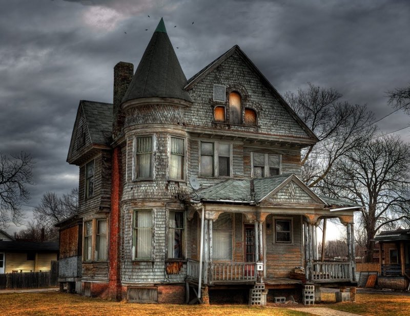 Дом с привидениями (Haunted House) hinid