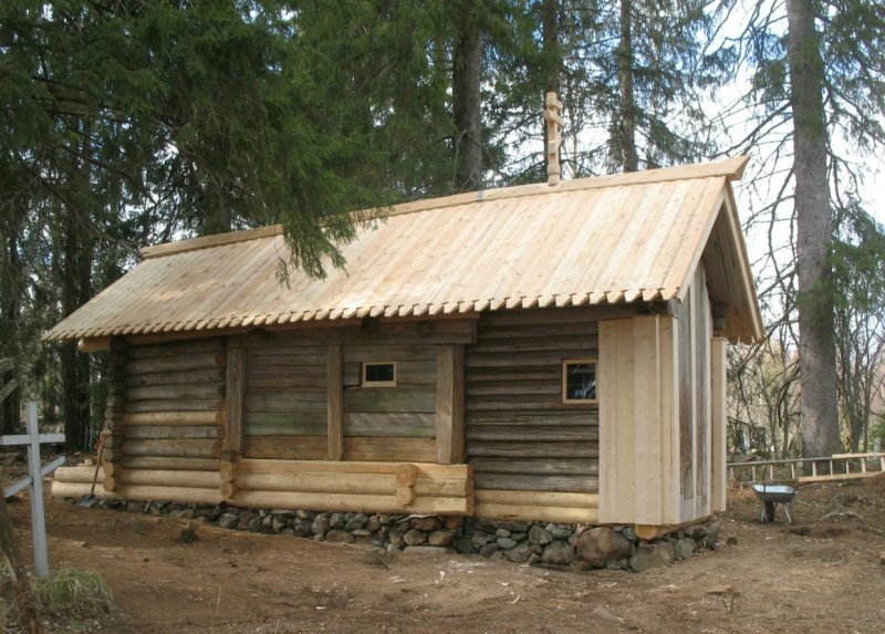 Крыша из теса