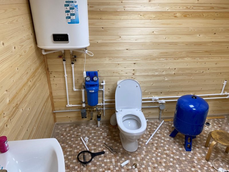 Монтаж водопровода в частном доме