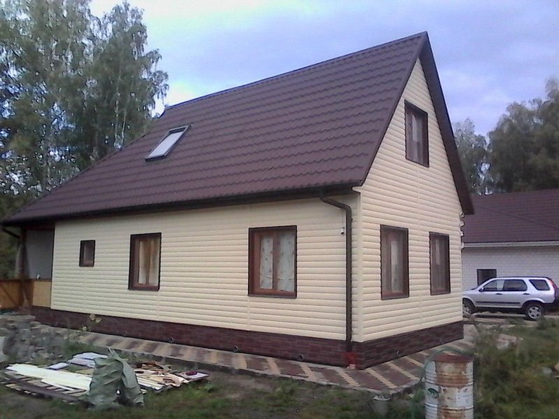 Дом Обделанный сайдингом