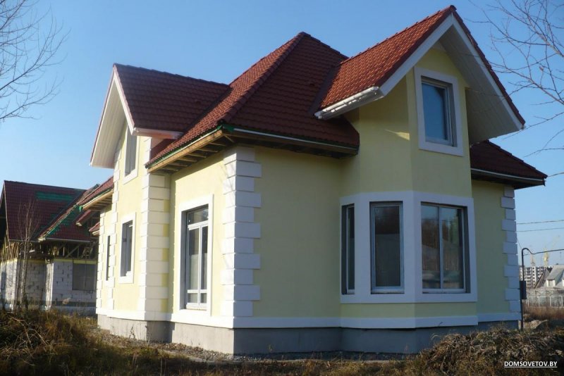 Крашенные фасады домов