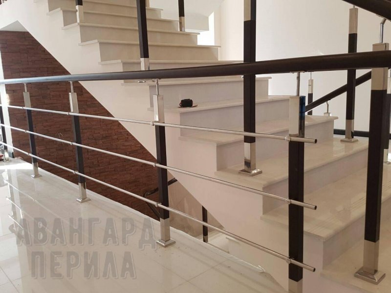 Ограждение нержавейка с деревом