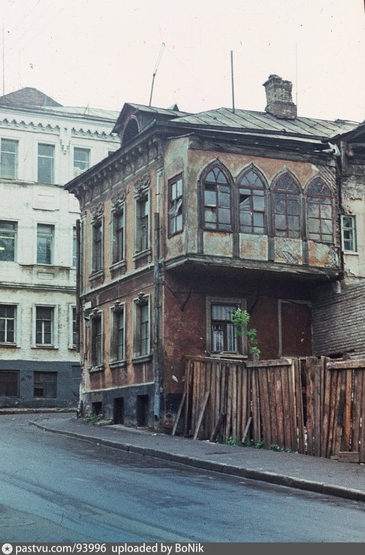 Гжельский переулок старинные дома
