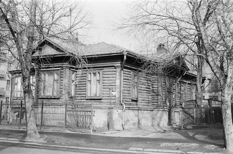 Старый деревянный дом в Сокольниках