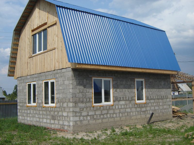 Домик из пеноблоков