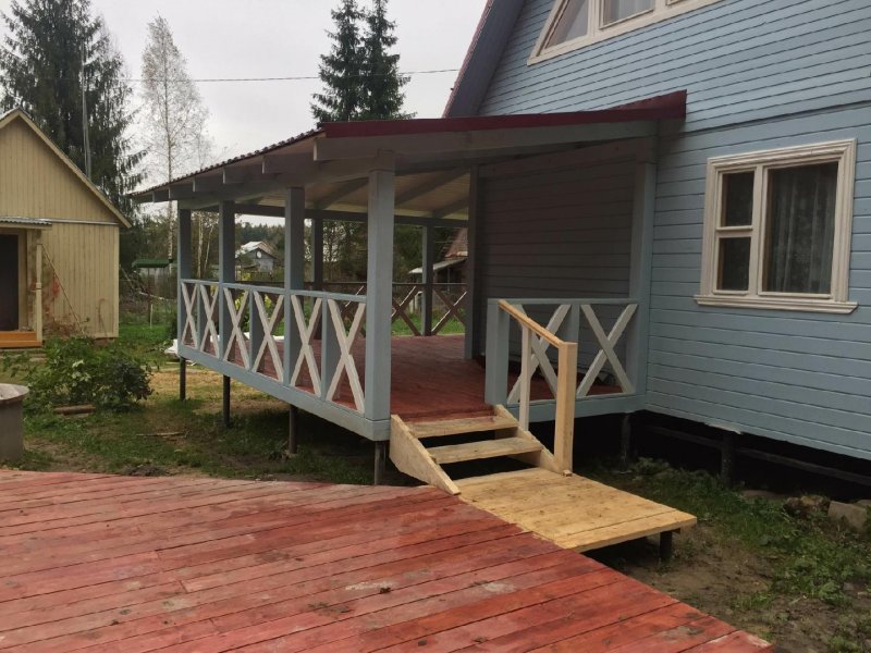 Пристройка к дачному домику