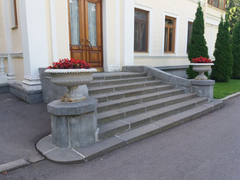 Входная группа гранит