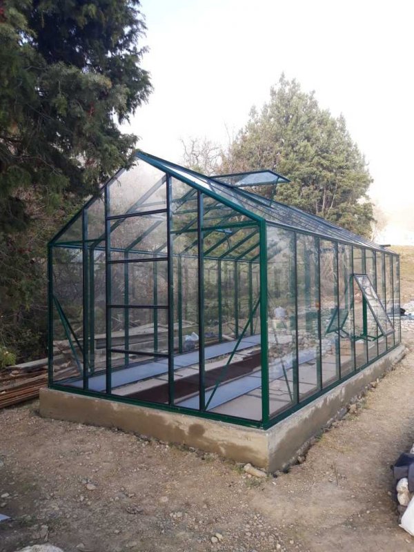 Стеклянный парник