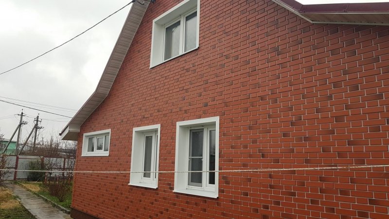 Фасадные панели Docke Berg рубиновый