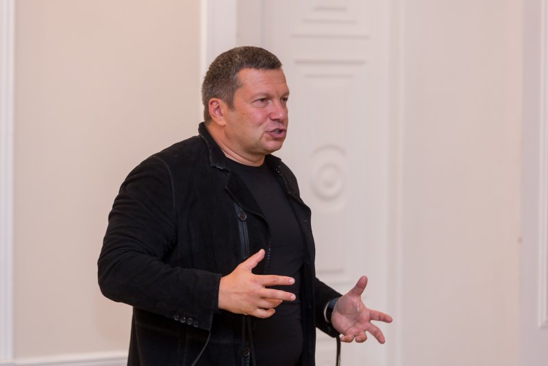 Владимир Соловьев